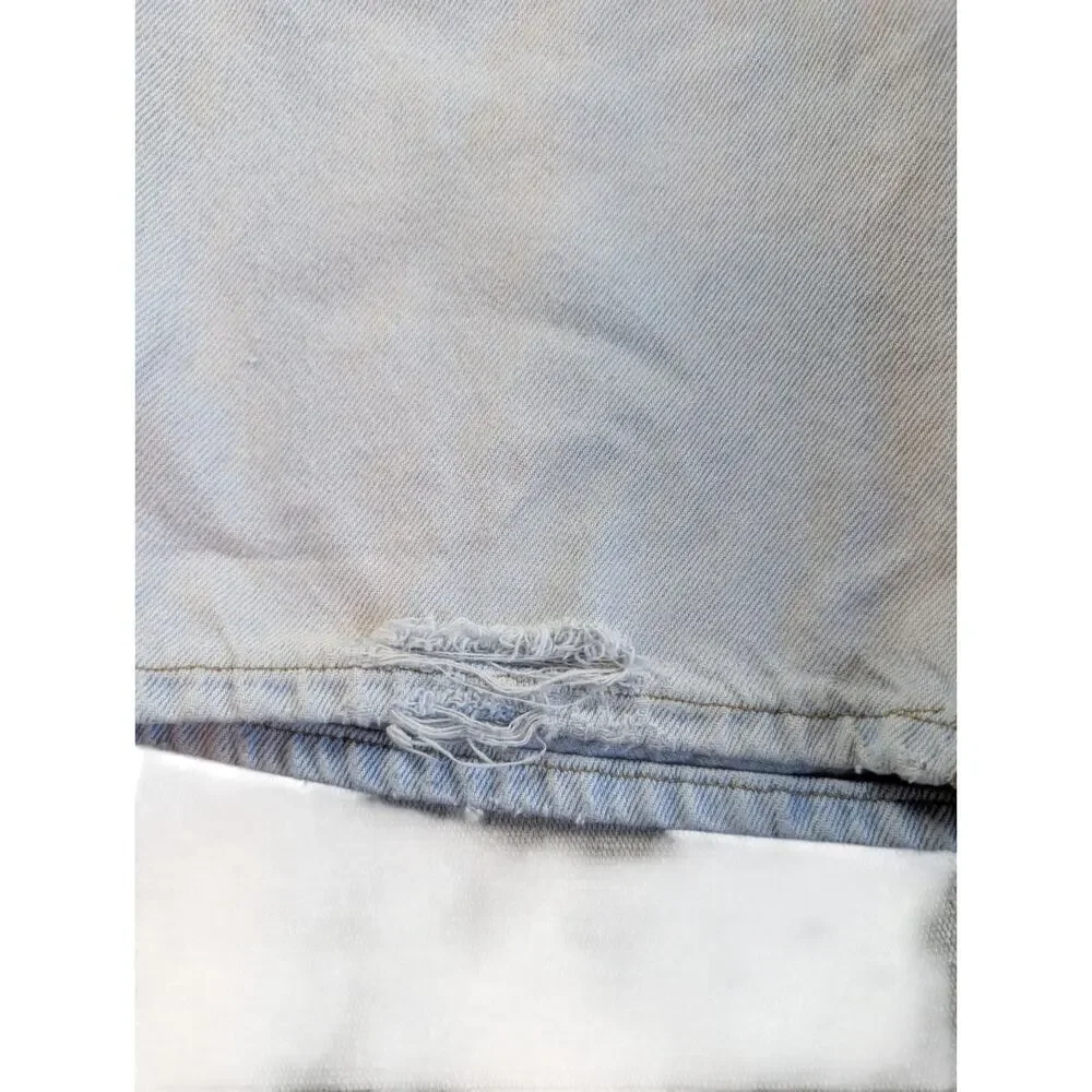 Lee VTG Jean Shorts Mens 32 Light Wash Distressed Y2K Made in USA Jorts Baggy